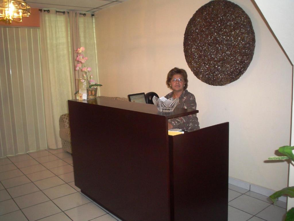 Hotel San Mateo San Salvador Ngoại thất bức ảnh