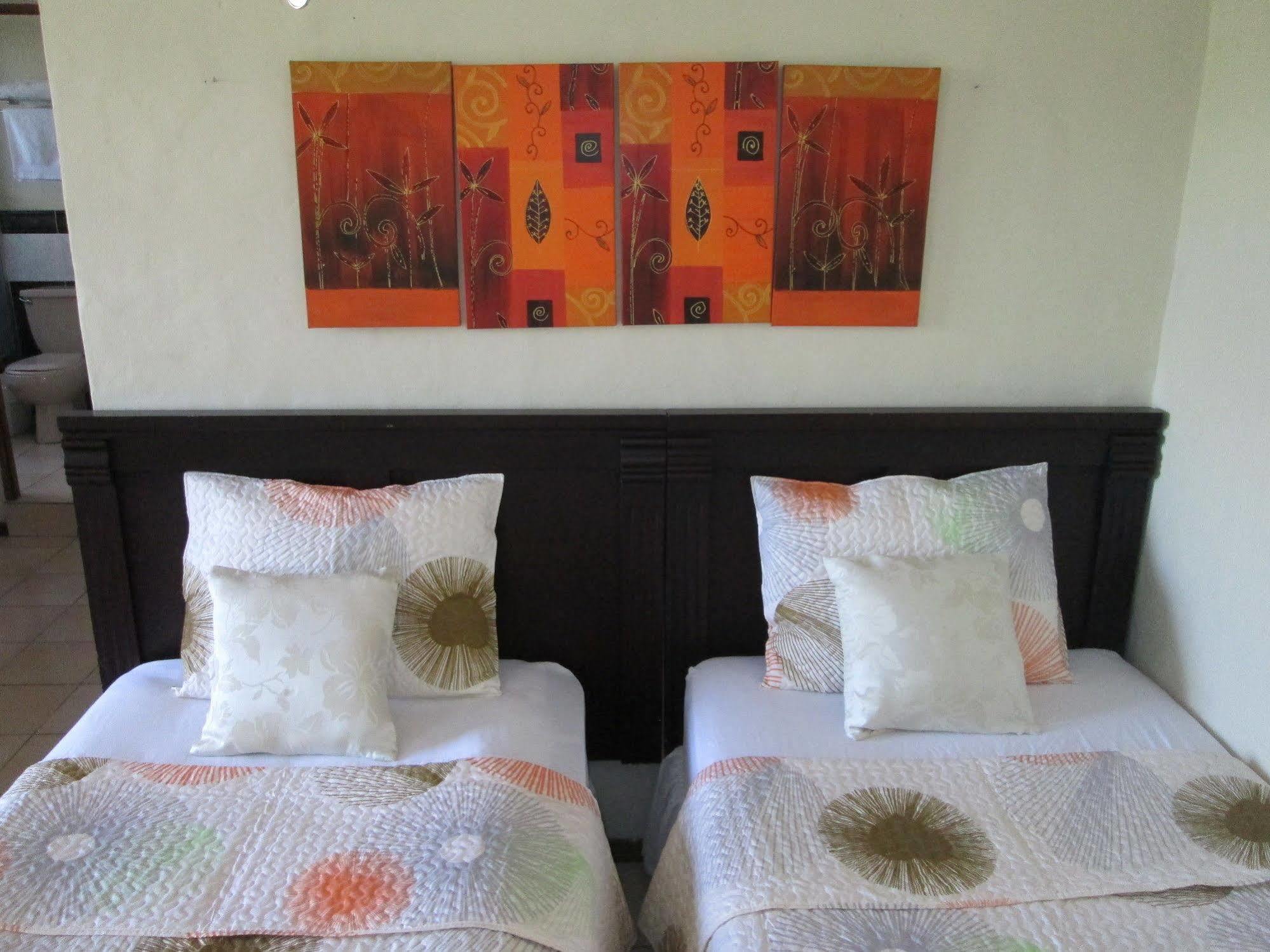 Hotel San Mateo San Salvador Ngoại thất bức ảnh