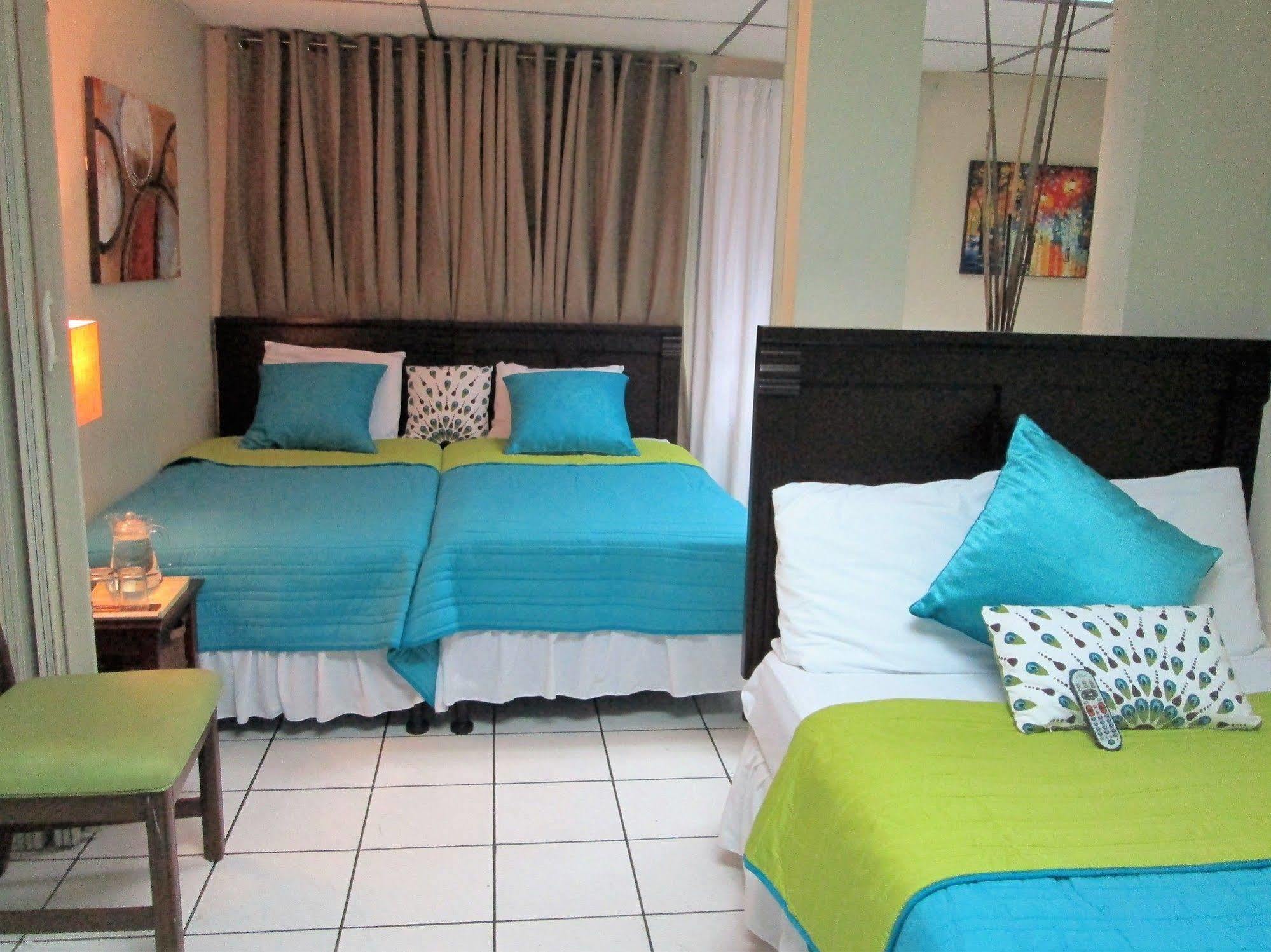 Hotel San Mateo San Salvador Ngoại thất bức ảnh