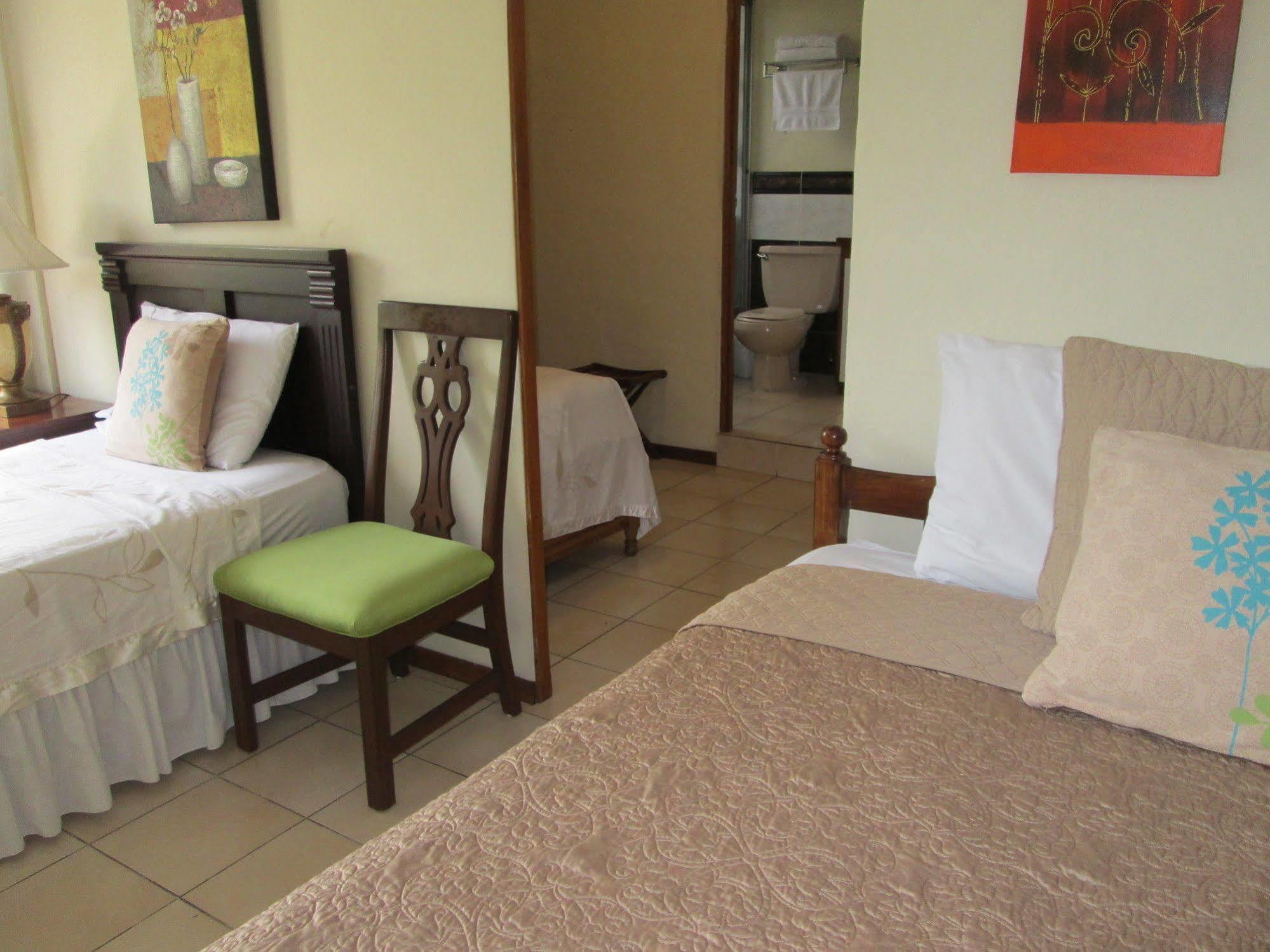 Hotel San Mateo San Salvador Ngoại thất bức ảnh