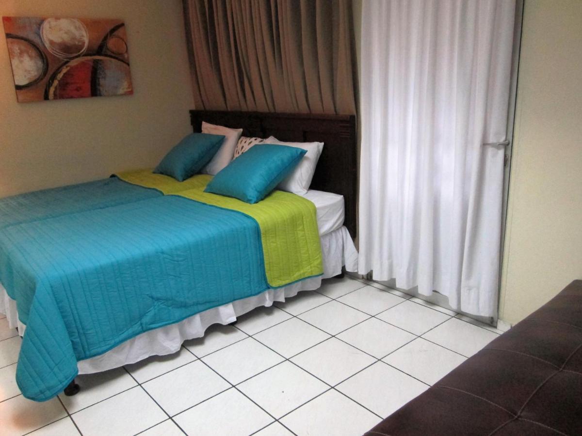Hotel San Mateo San Salvador Ngoại thất bức ảnh